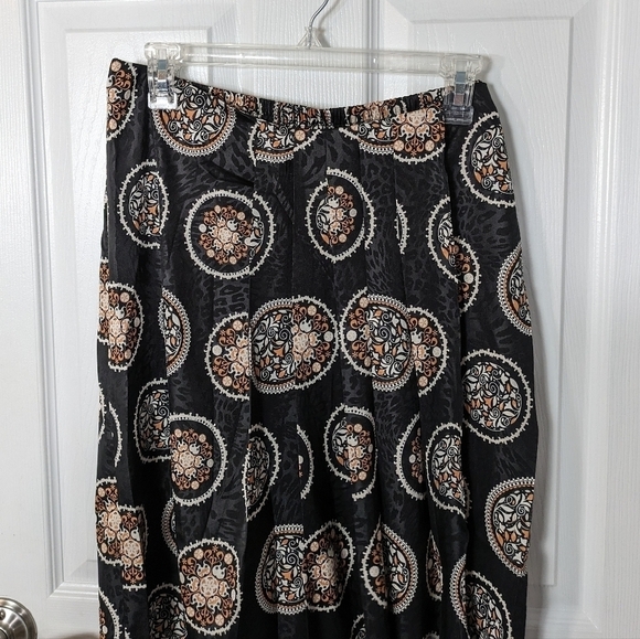 NWT Joie Tapestry Print Pleated Wrap‎ Front Midi Length Neutral Skirt Size L - Picture 5 of 7
